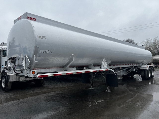 2014 LBT 9200 GAL 1 COMPT 2 AXLE ALUMINUM SEMI TANK TRAILER